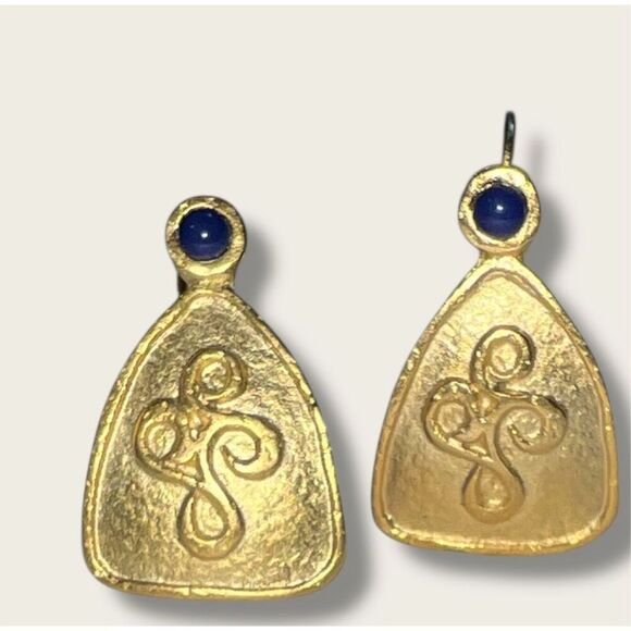 Gold Tone Leverback Earrings with Lapis Blue Stone - Picture 7 of 10